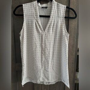 Ann Taylor Petite XXSP Blouse Tank Top Cream and Tan Circle Pattern